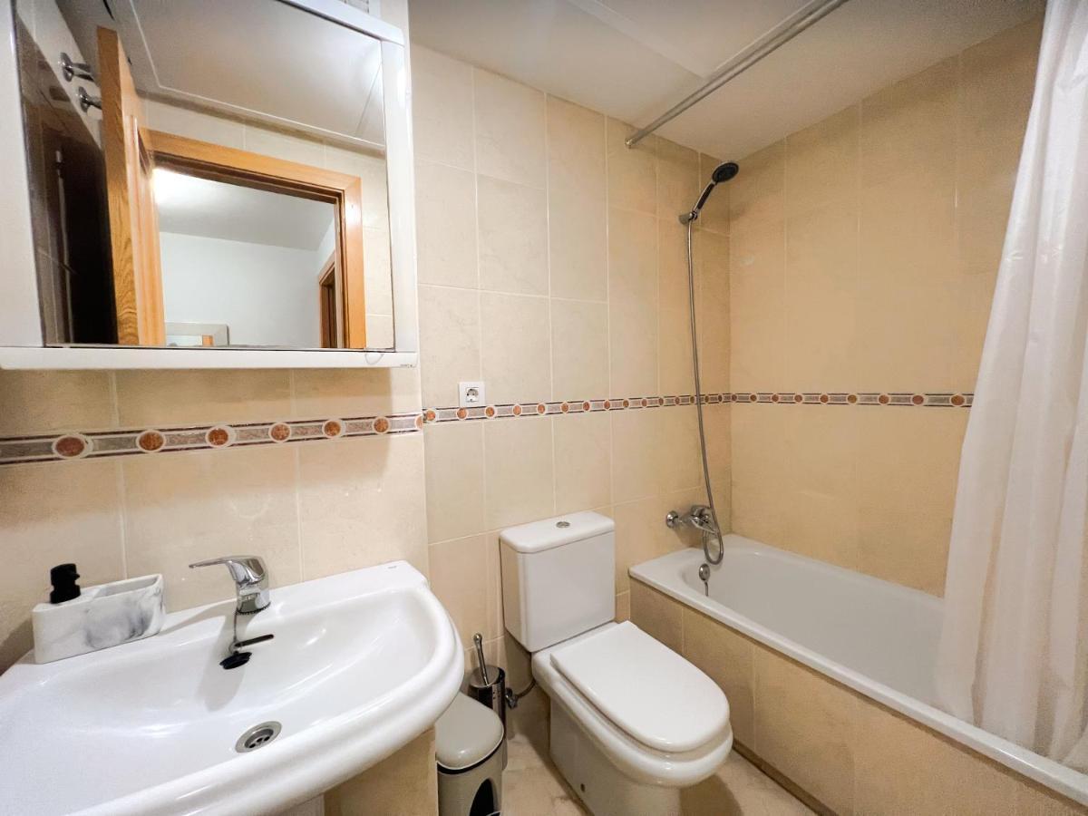 3 Bed Las Petunias, San Pedro Marbella Exterior photo